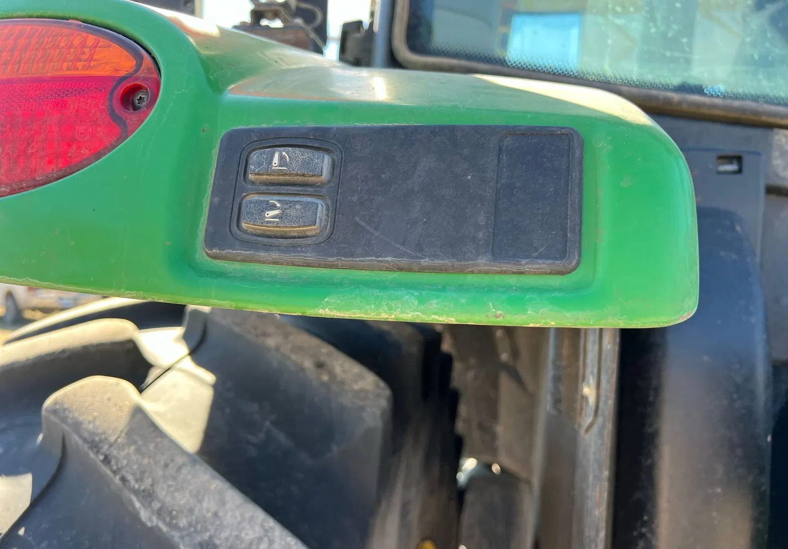 2019 John Deere 6155R