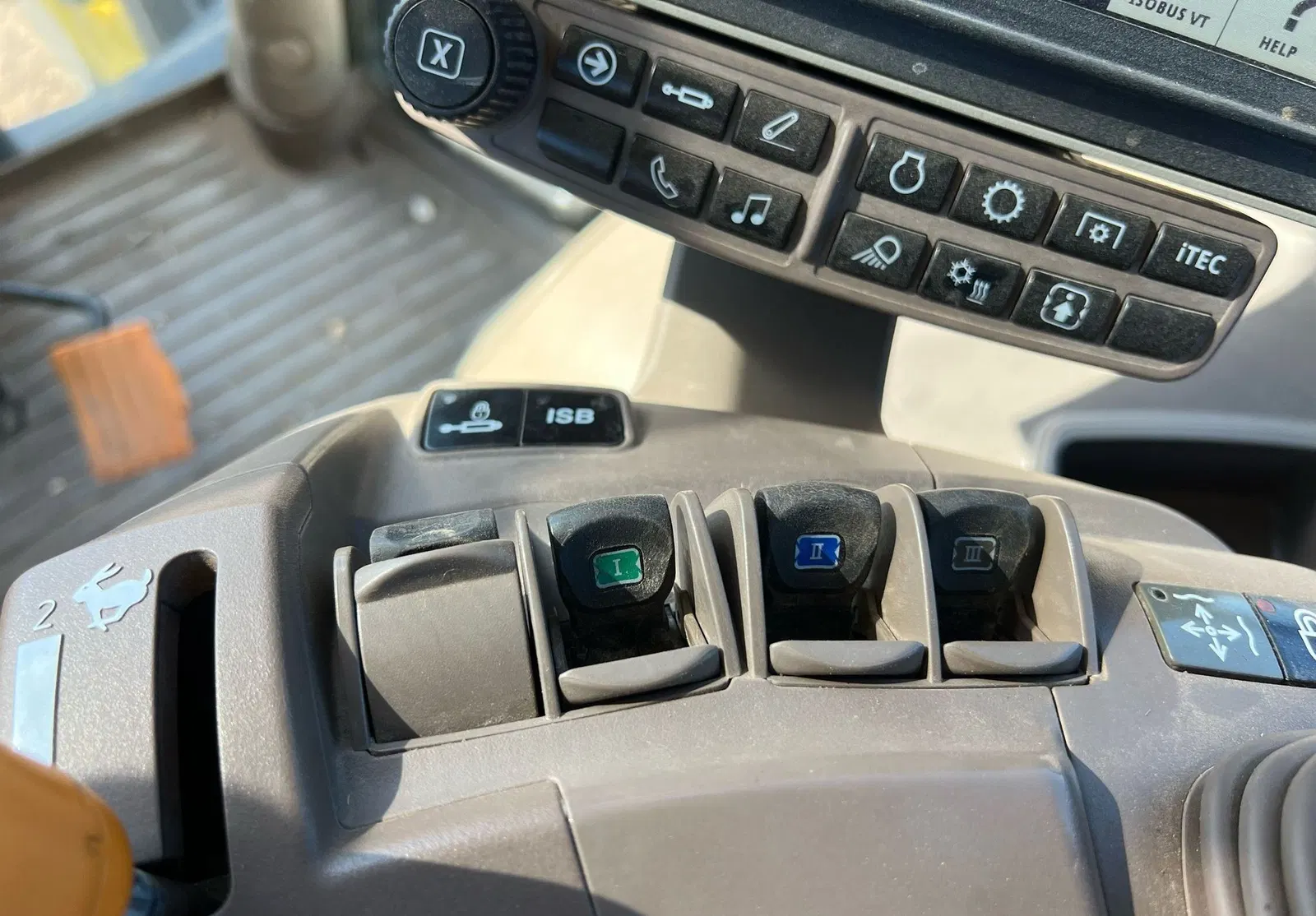 2019 John Deere 6155R