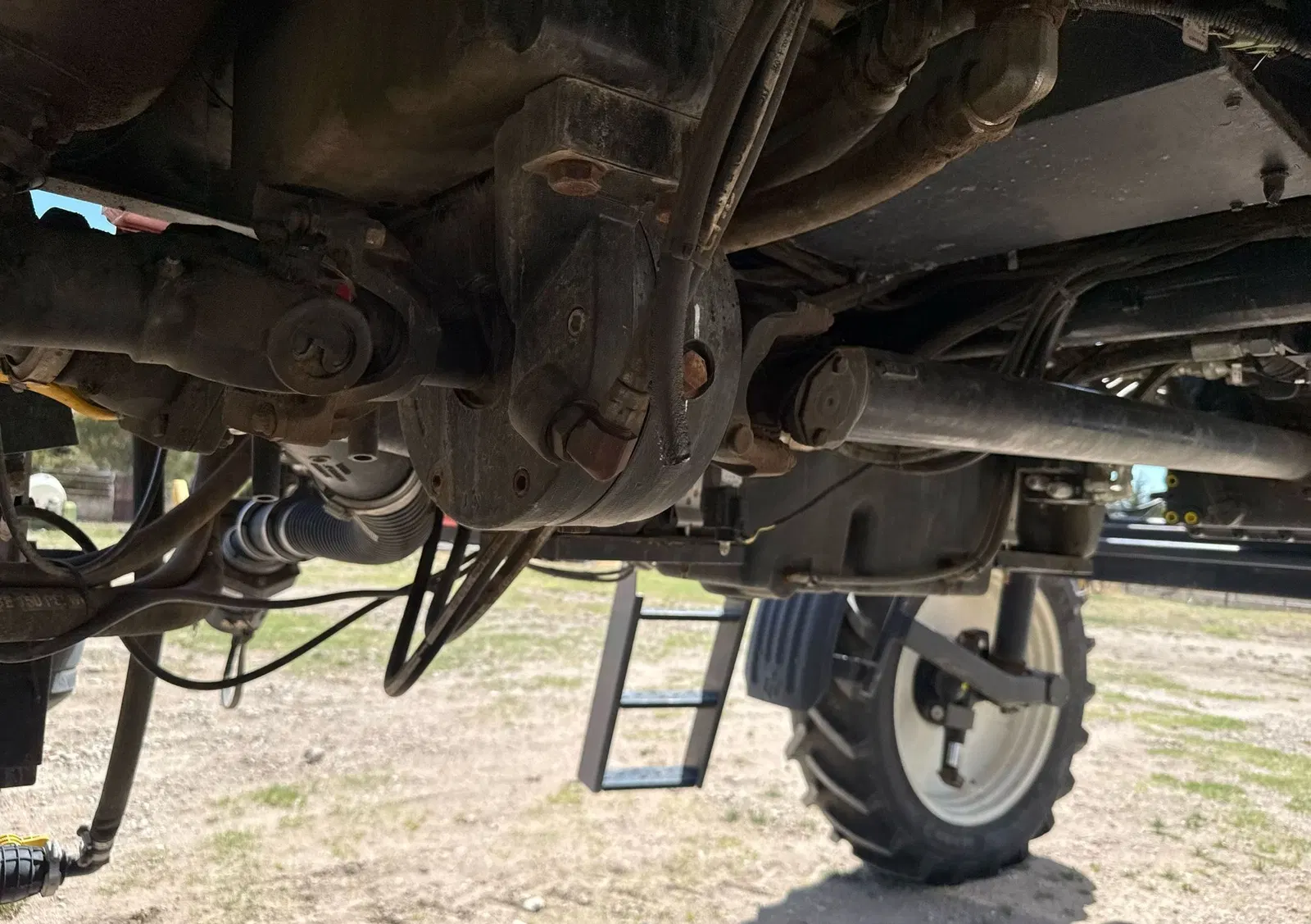 2019 Apache AS1240