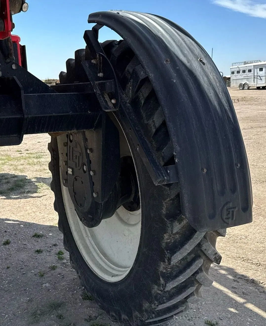 2019 Apache AS1240