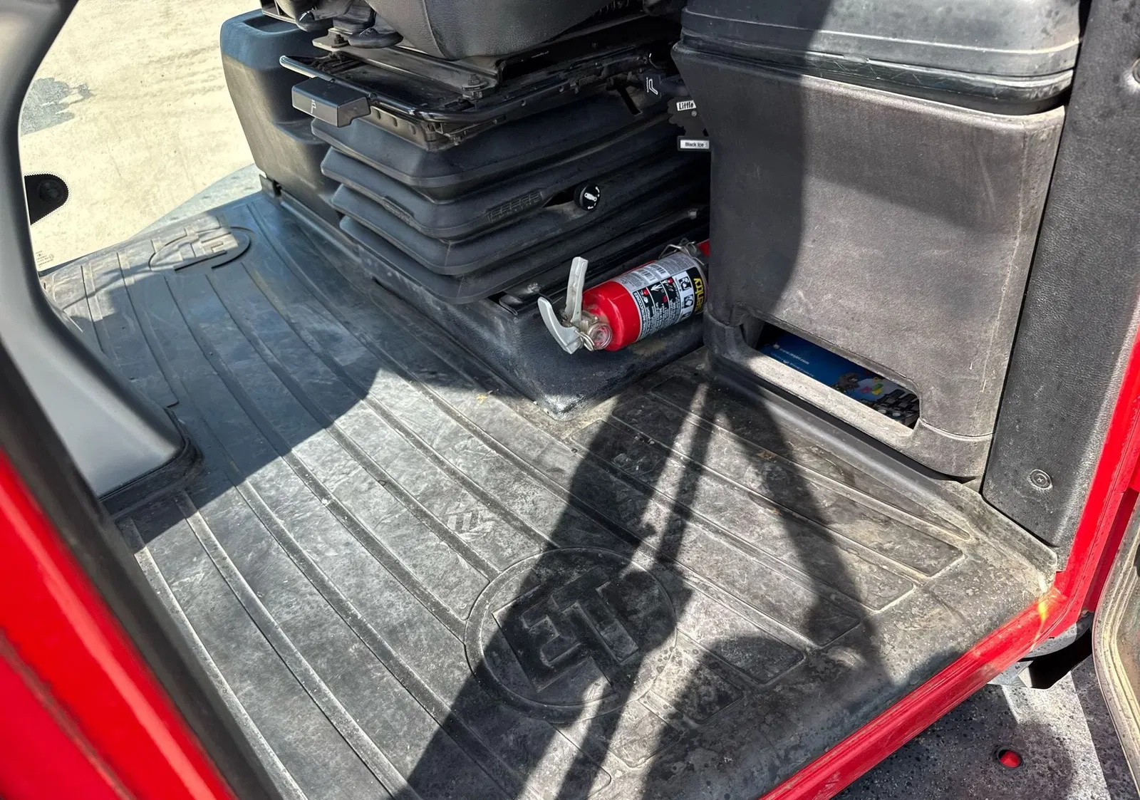 2019 Apache AS1240
