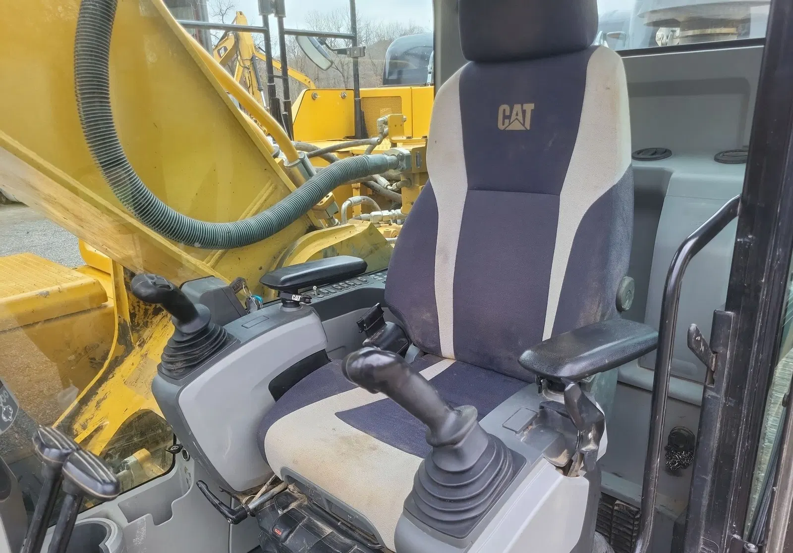 2017 Caterpillar 336FL