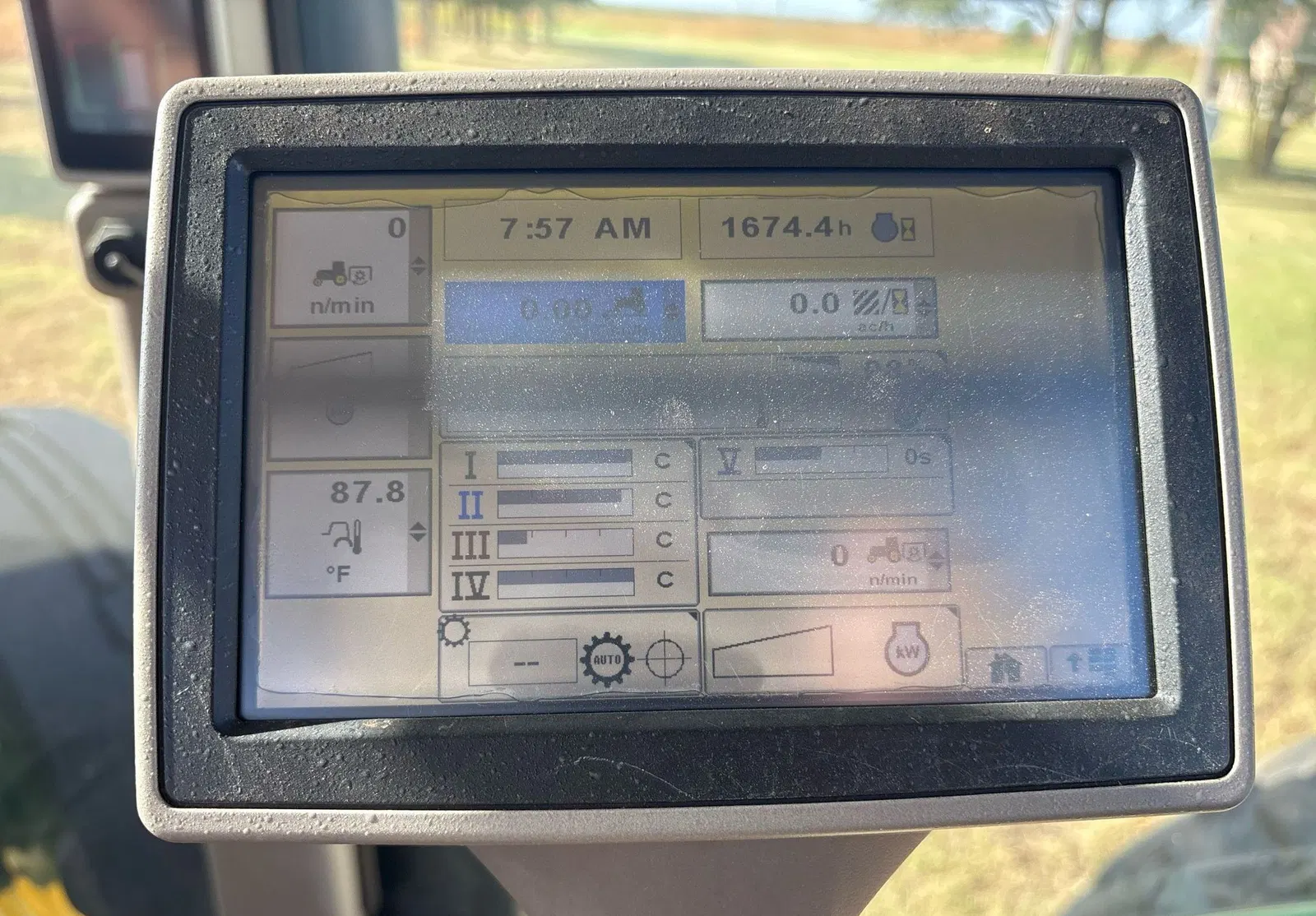 2011 John Deere 8260R