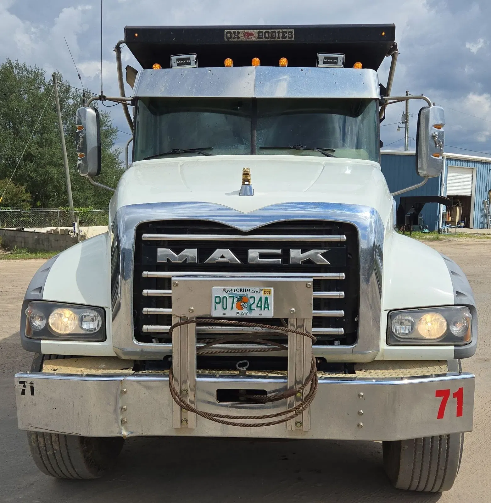 2019 Mack Granite