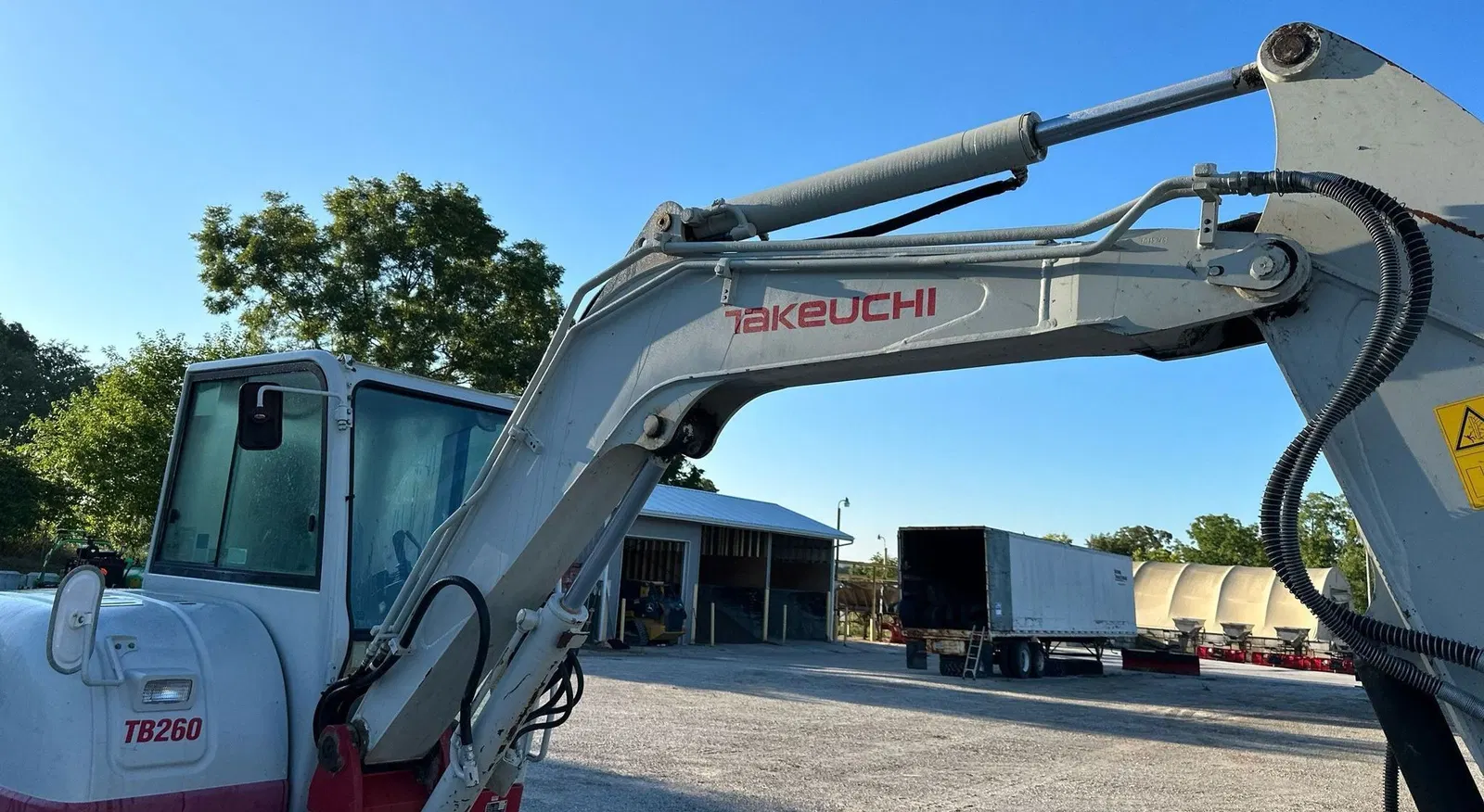 2016 Takeuchi TB260