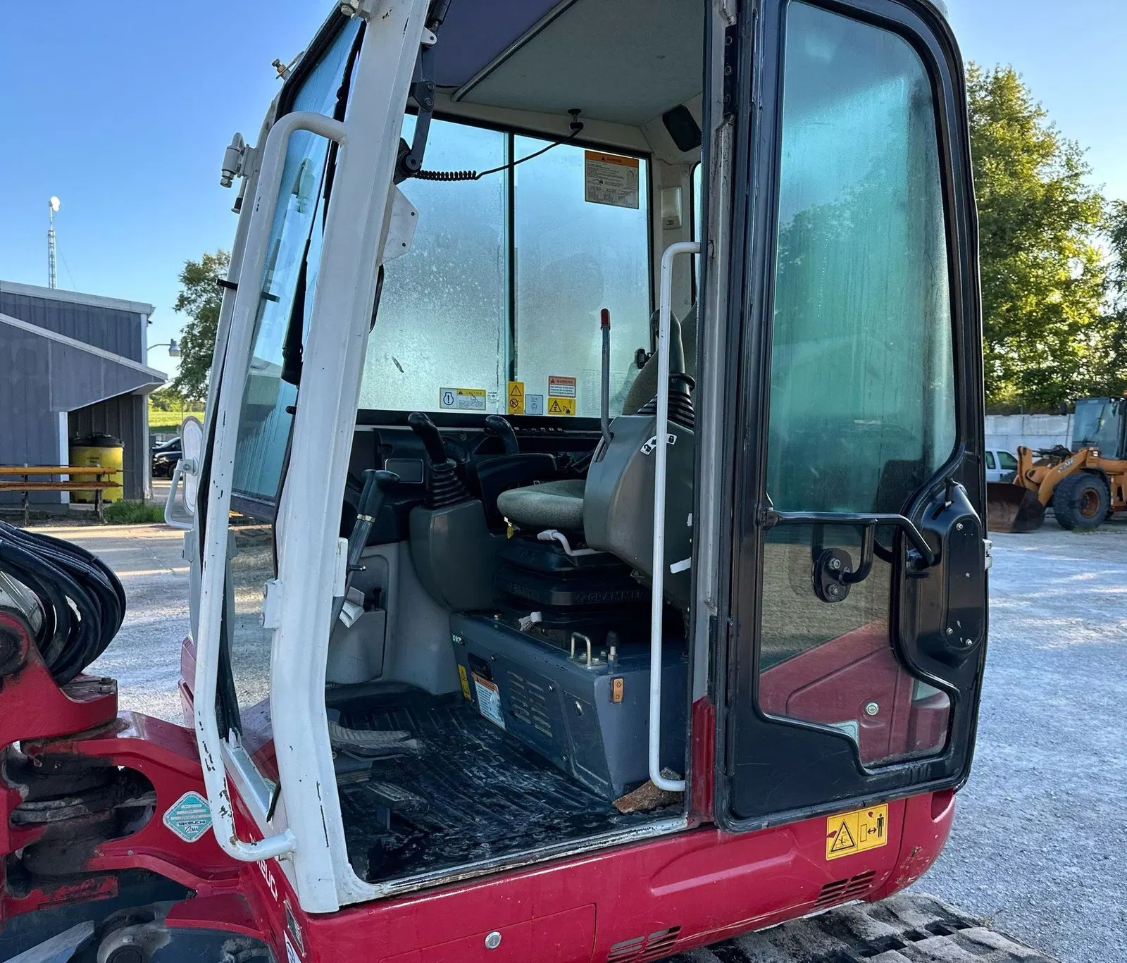 2016 Takeuchi TB260