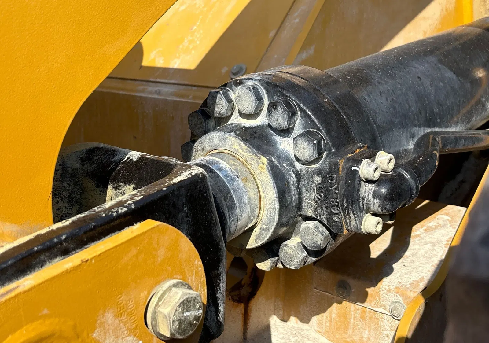 2022 Caterpillar 950GC