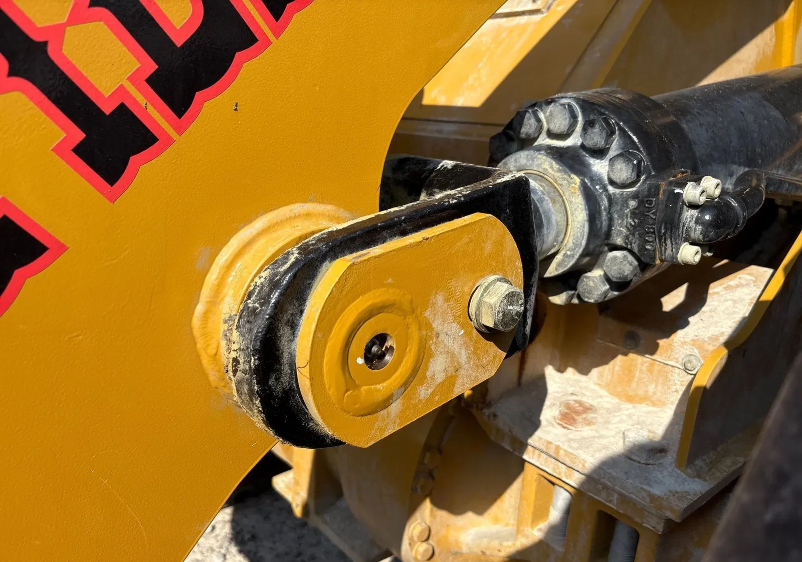 2022 Caterpillar 950GC