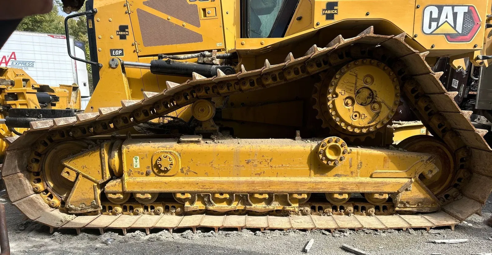 2021 Caterpillar D5