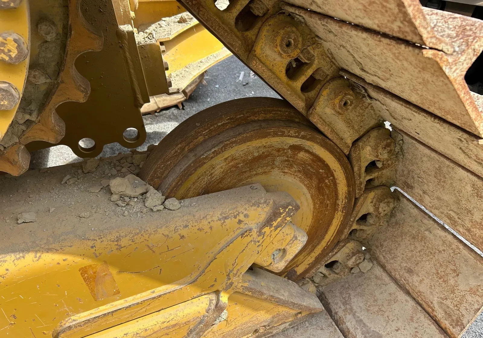 2021 Caterpillar D5