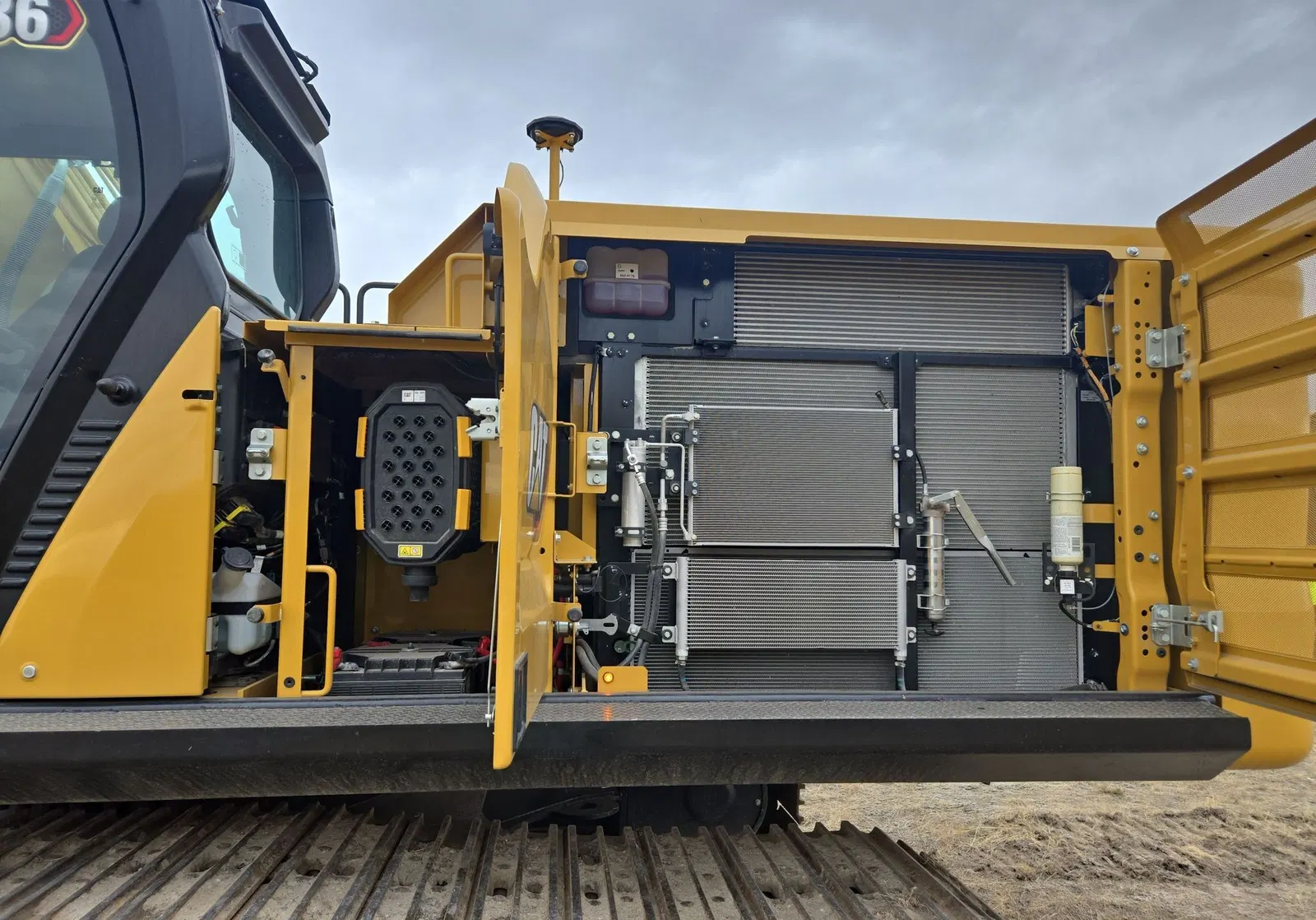 2023 Caterpillar 336