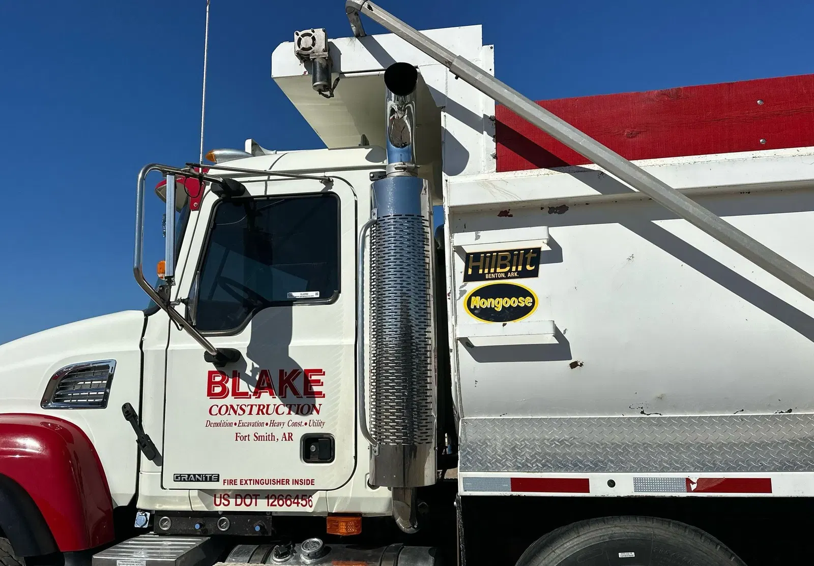 2007 Mack Granite
