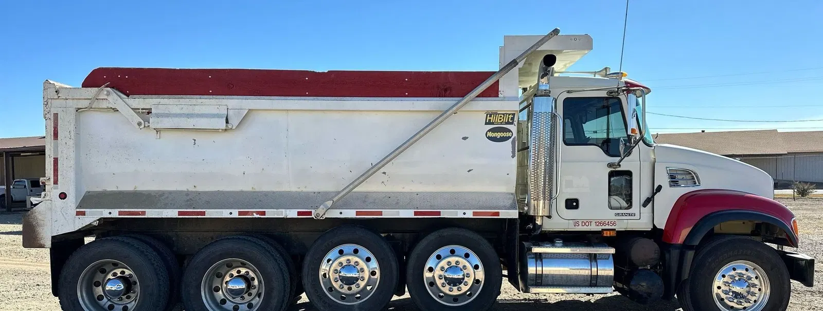 2007 Mack Granite