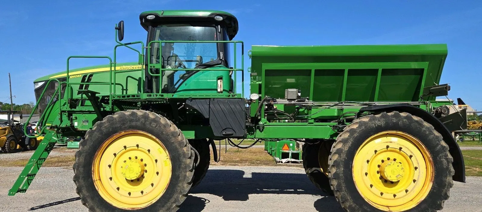 2019 John Deere R4045