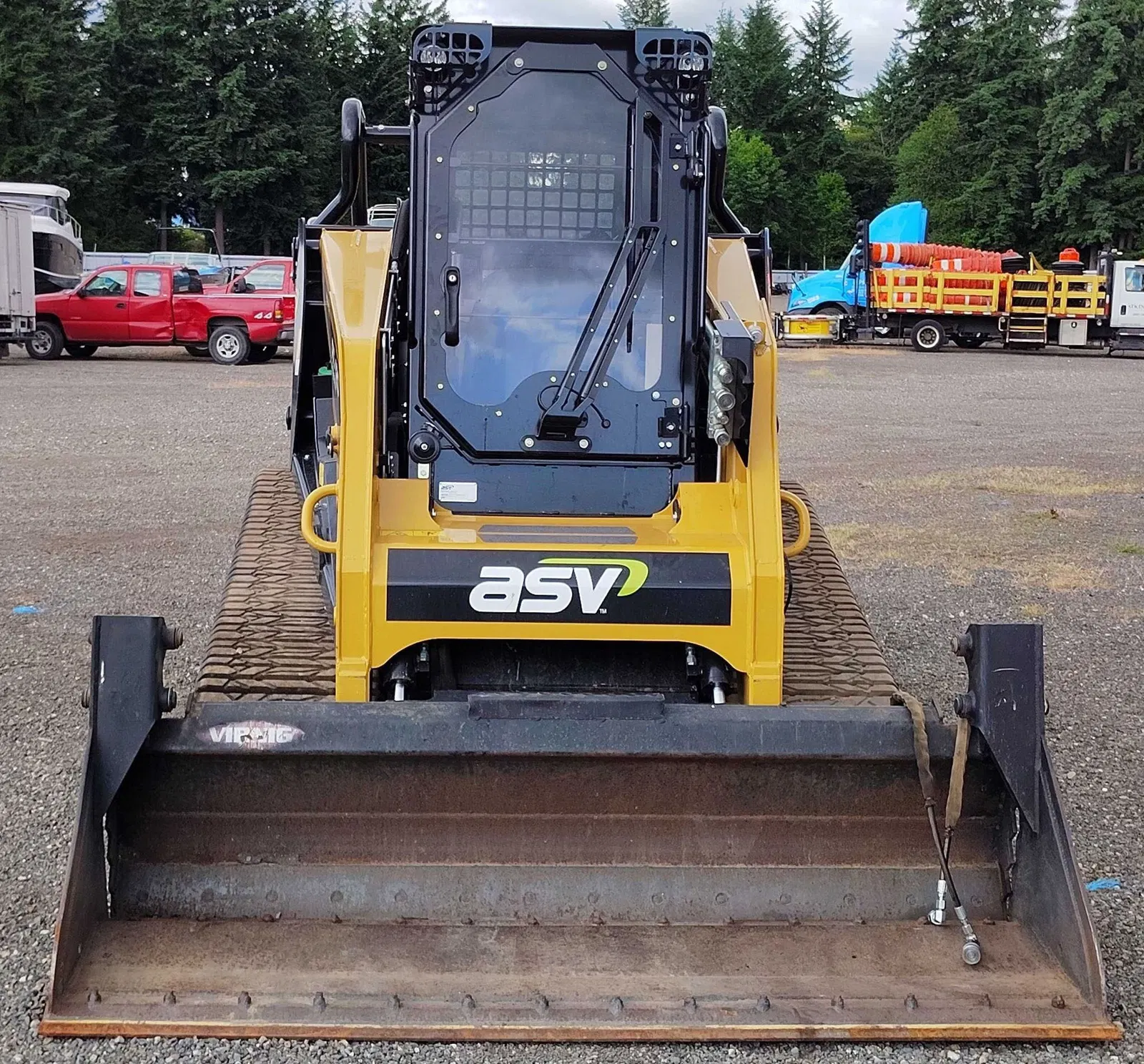 2022 ASV RT120