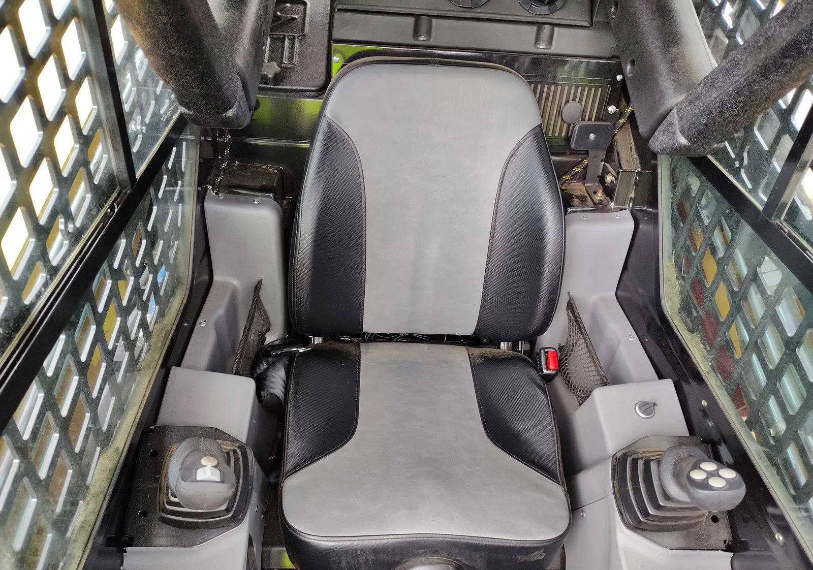 2022 ASV RT120