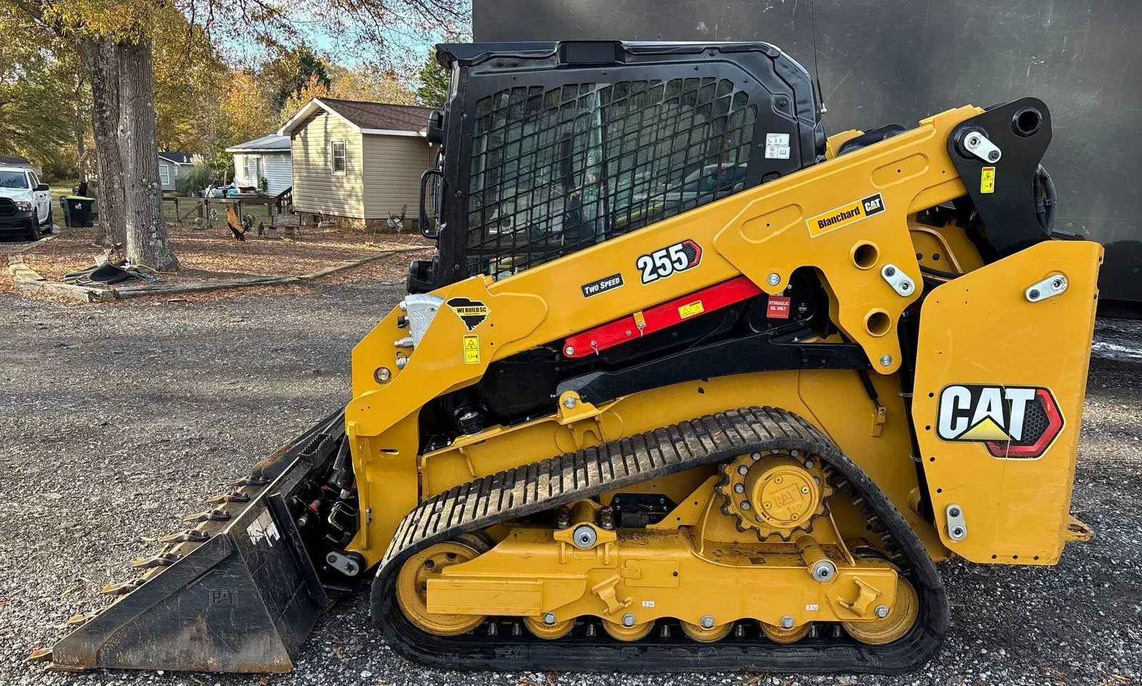 2025 Caterpillar 255