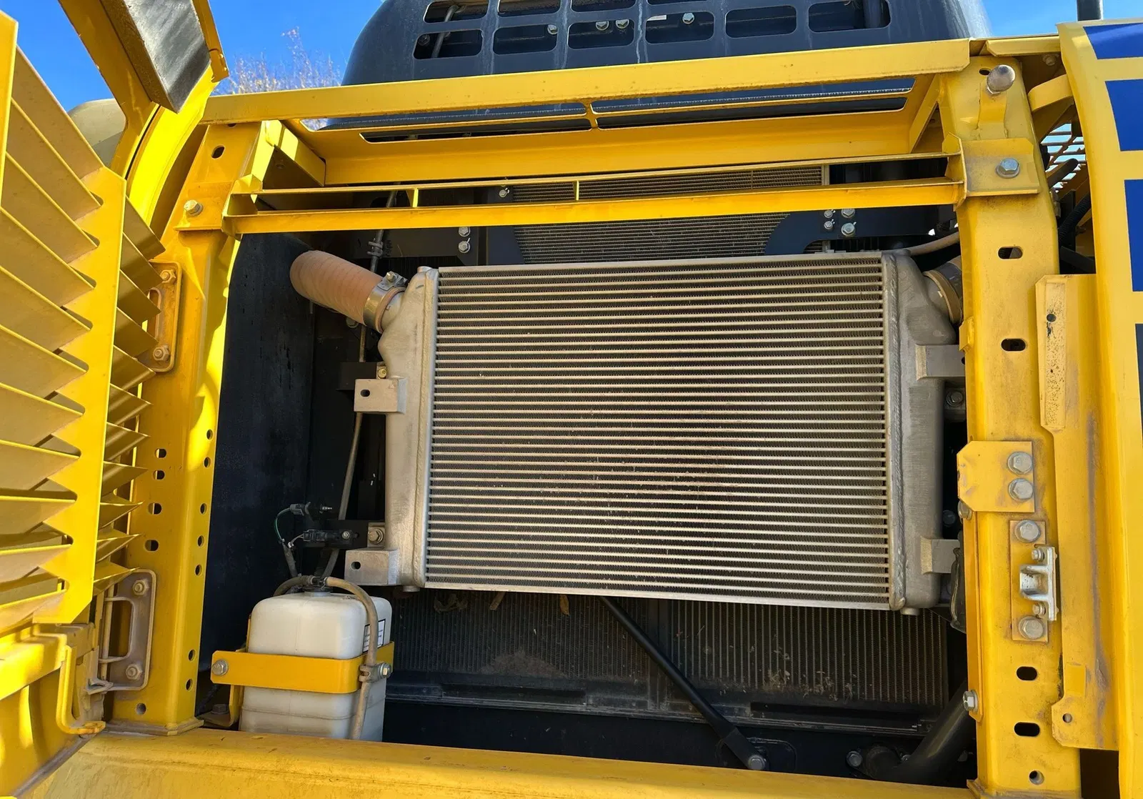 2019 Komatsu PC360LC-11