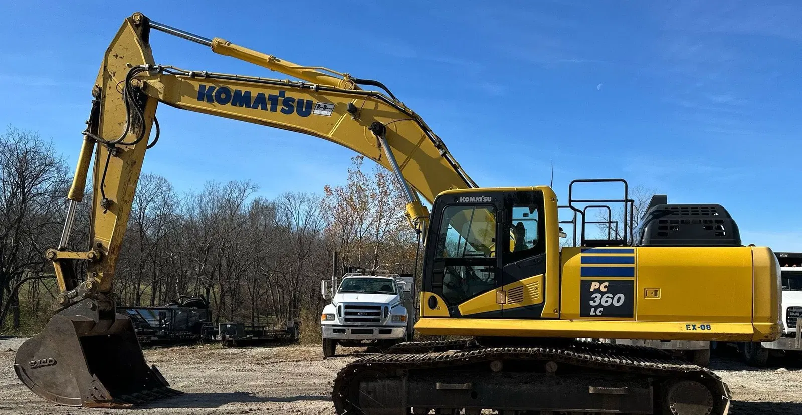 2019 Komatsu PC360LC-11
