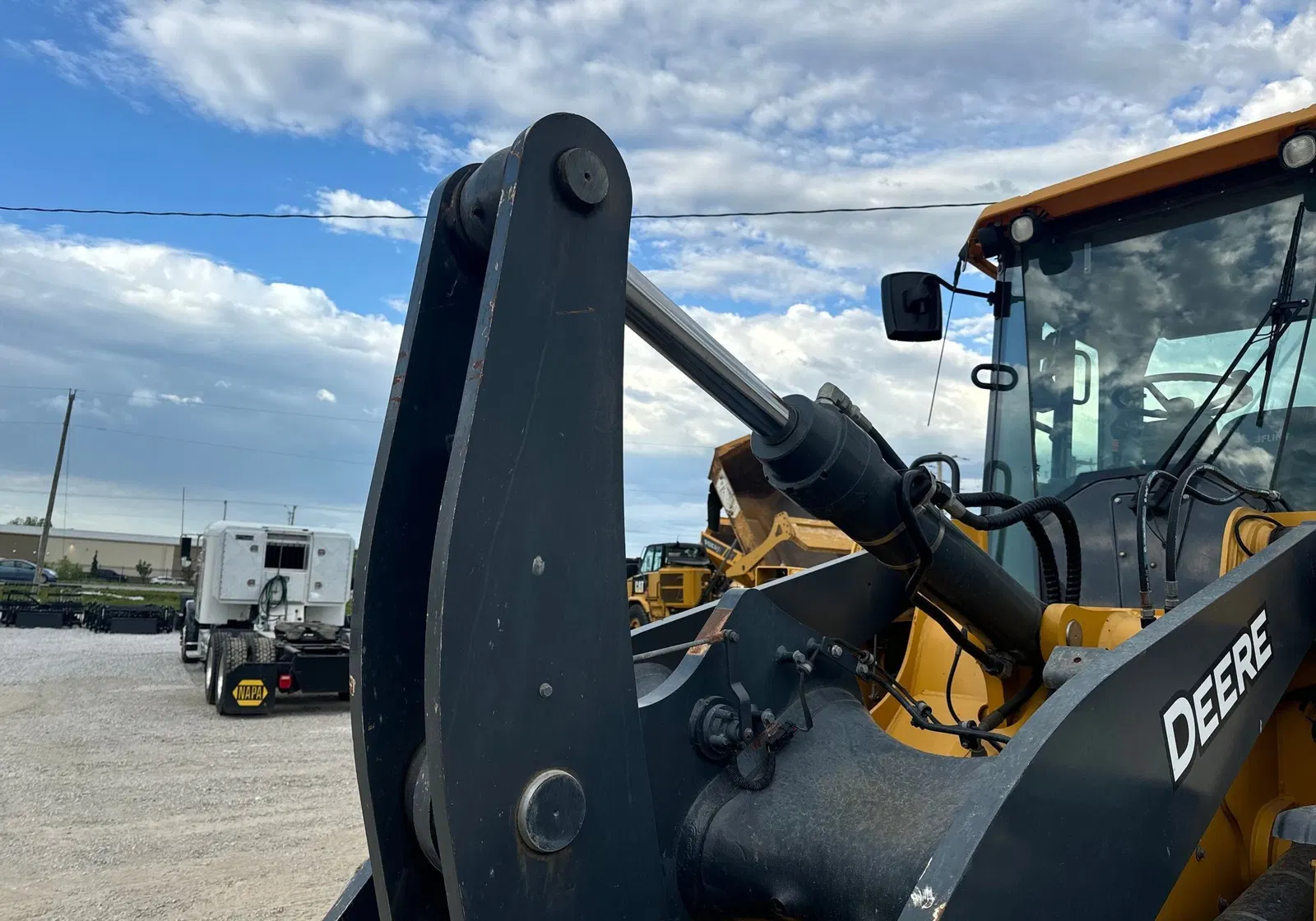 2019 John Deere 624L