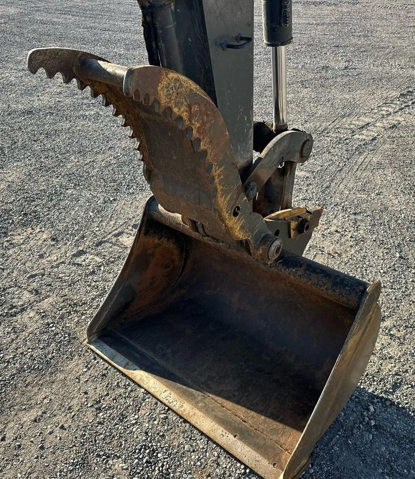 2016 John Deere 60G