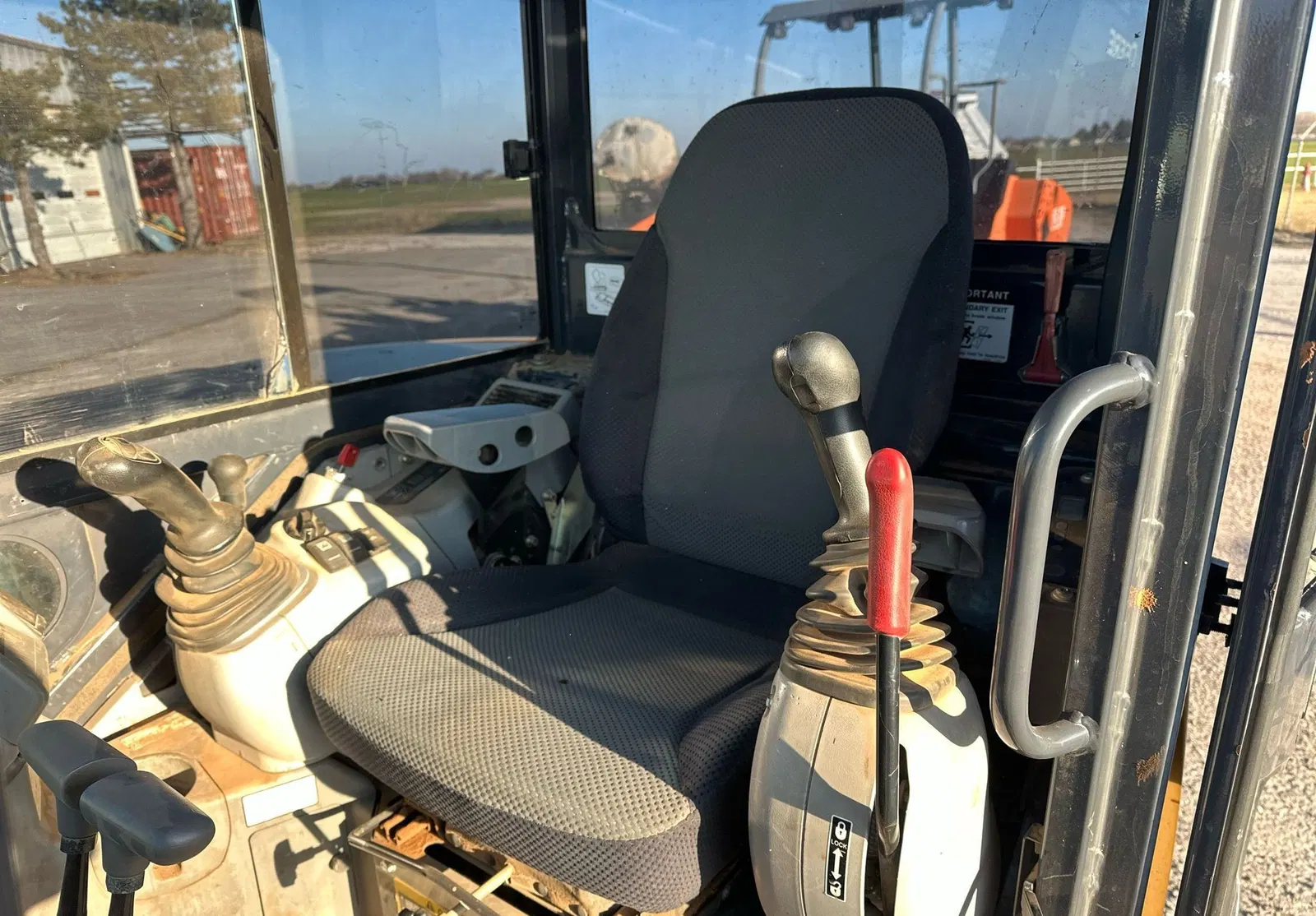 2016 John Deere 60G