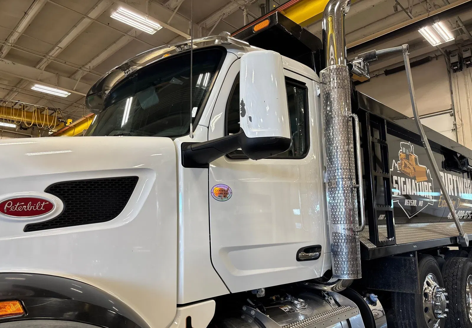 2025 Peterbilt 567