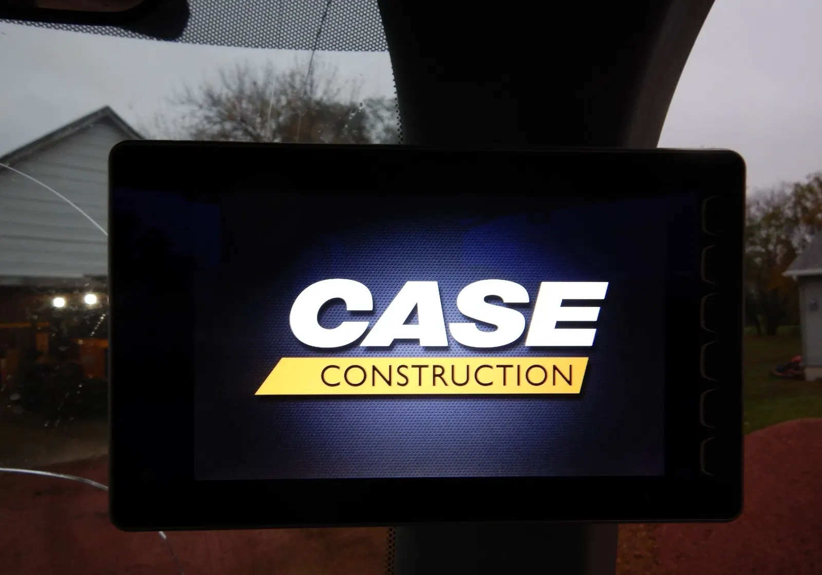 2017 Case 621G