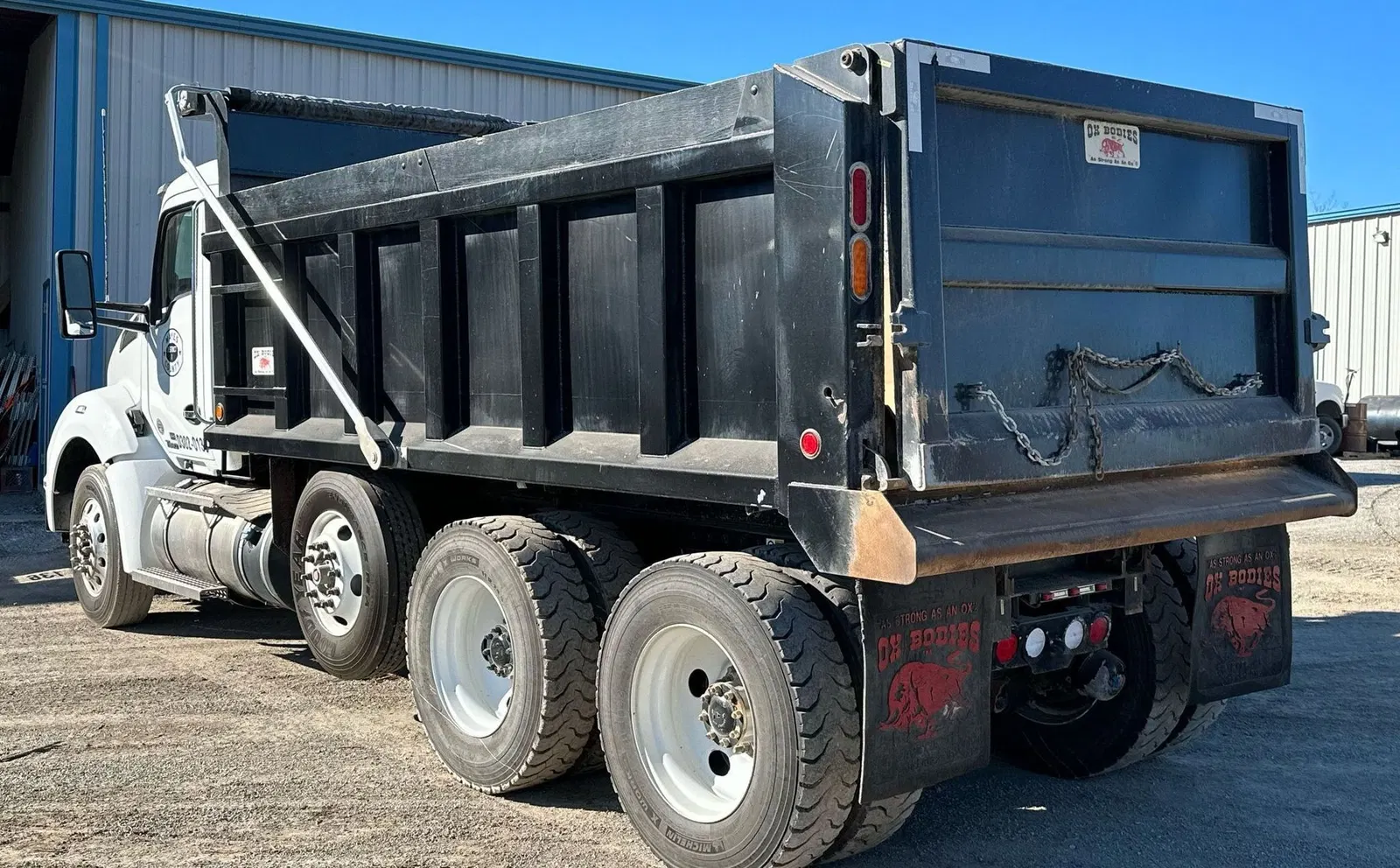 2021 Kenworth T880