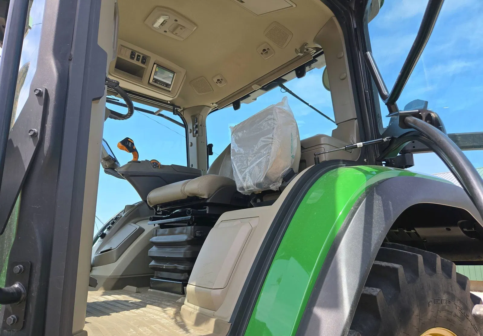 2021 John Deere 8R340