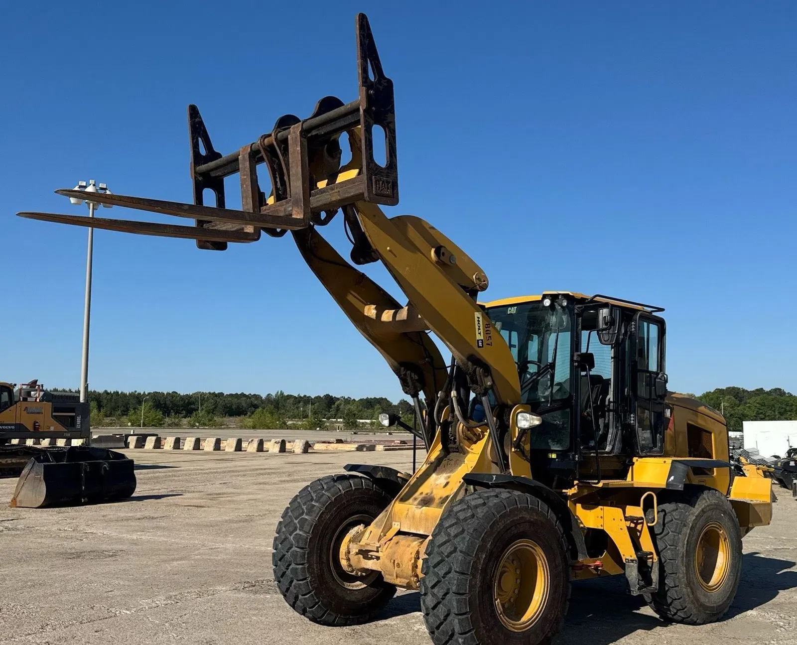 2019 Caterpillar 938M