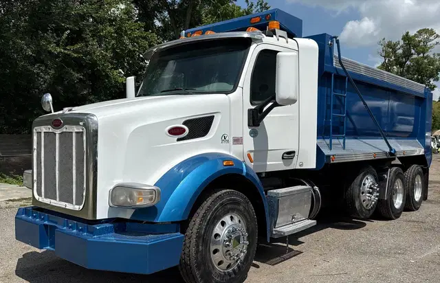 2019 Peterbilt 567