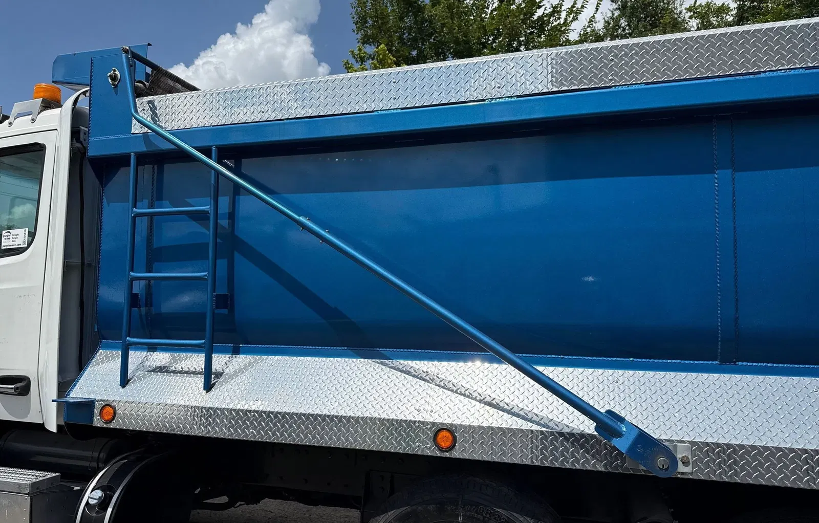 2019 Peterbilt 567