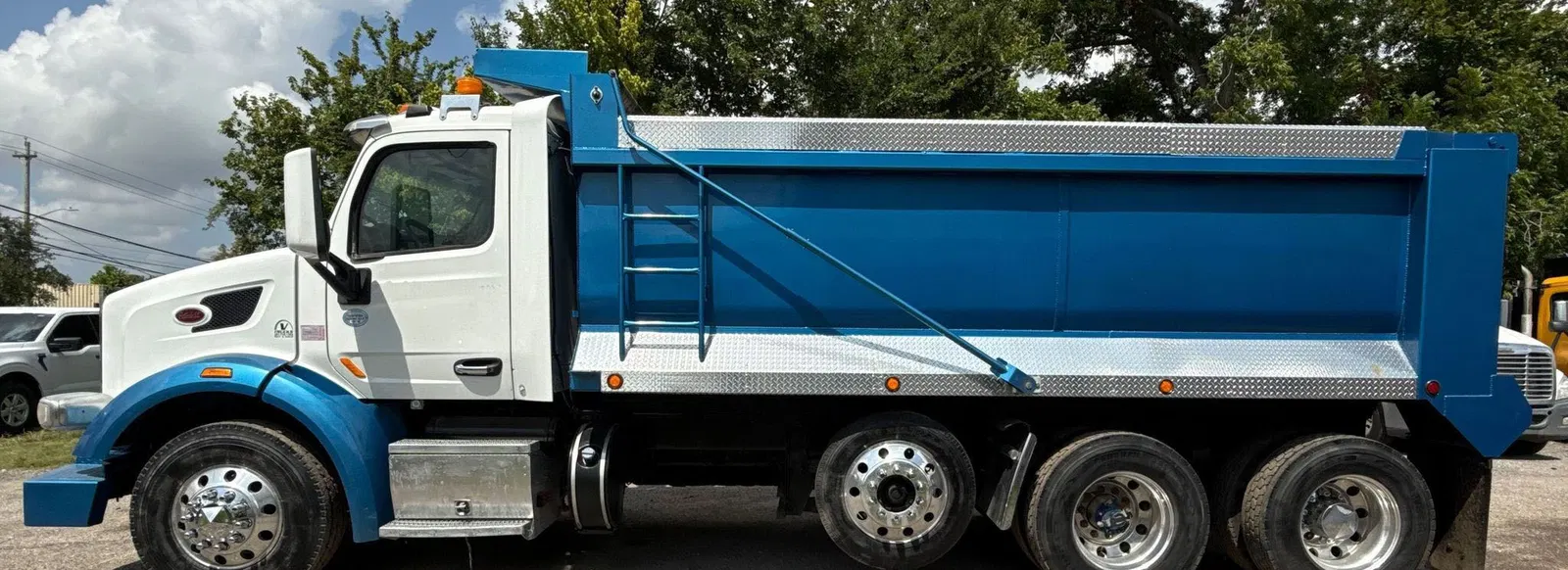2019 Peterbilt 567