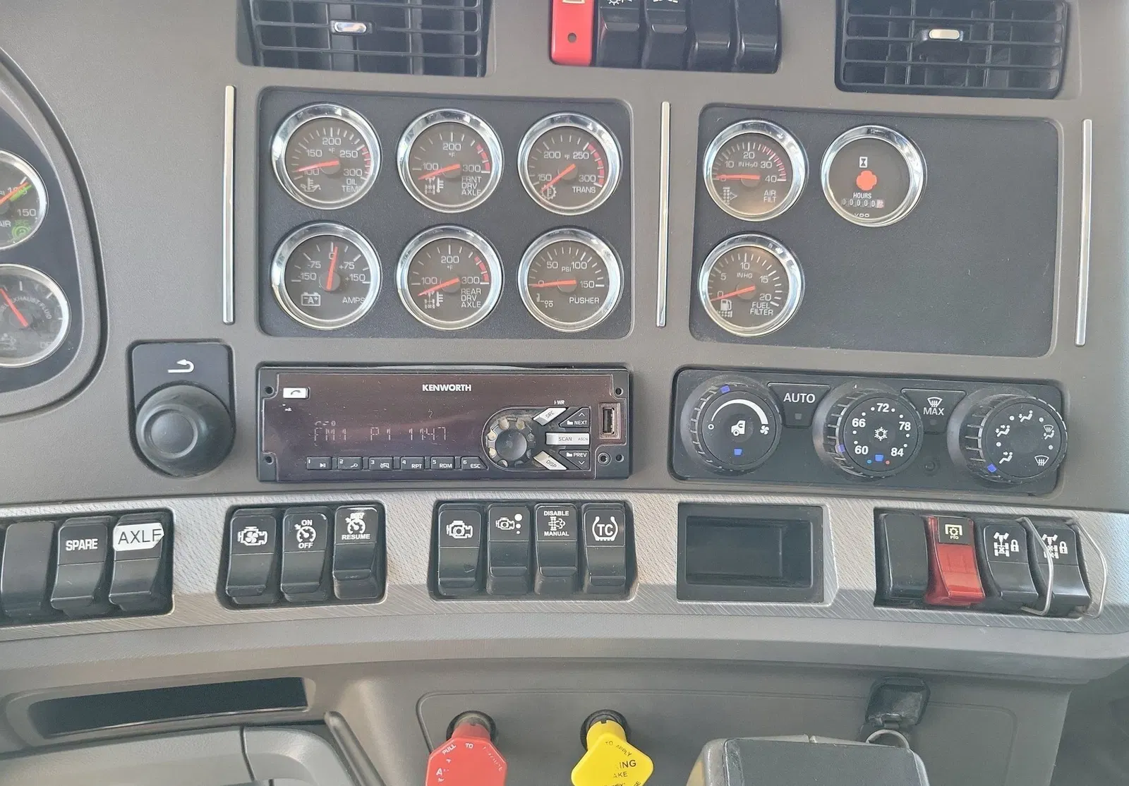 2016 Kenworth T880