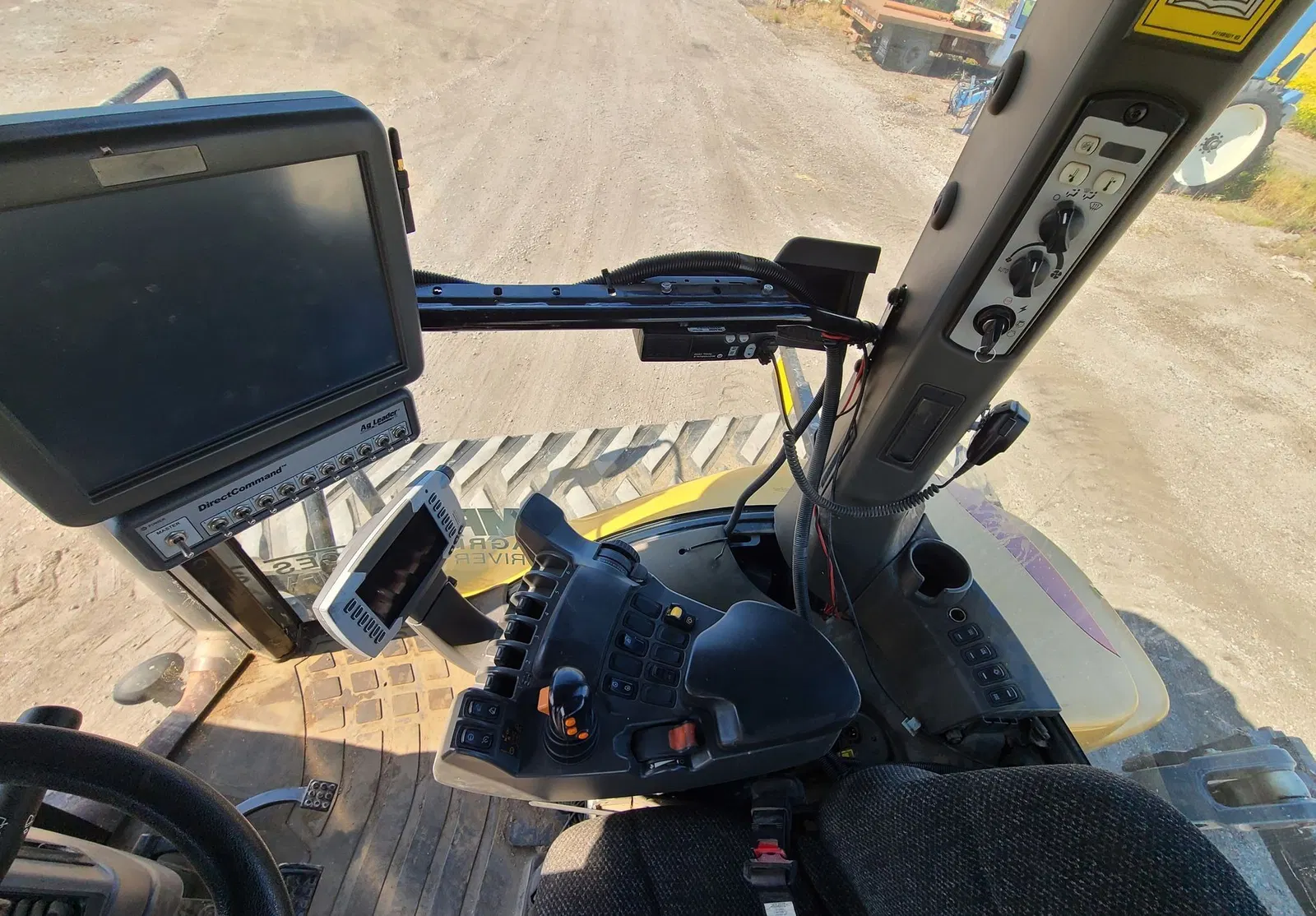 2010 Challenger MT765C