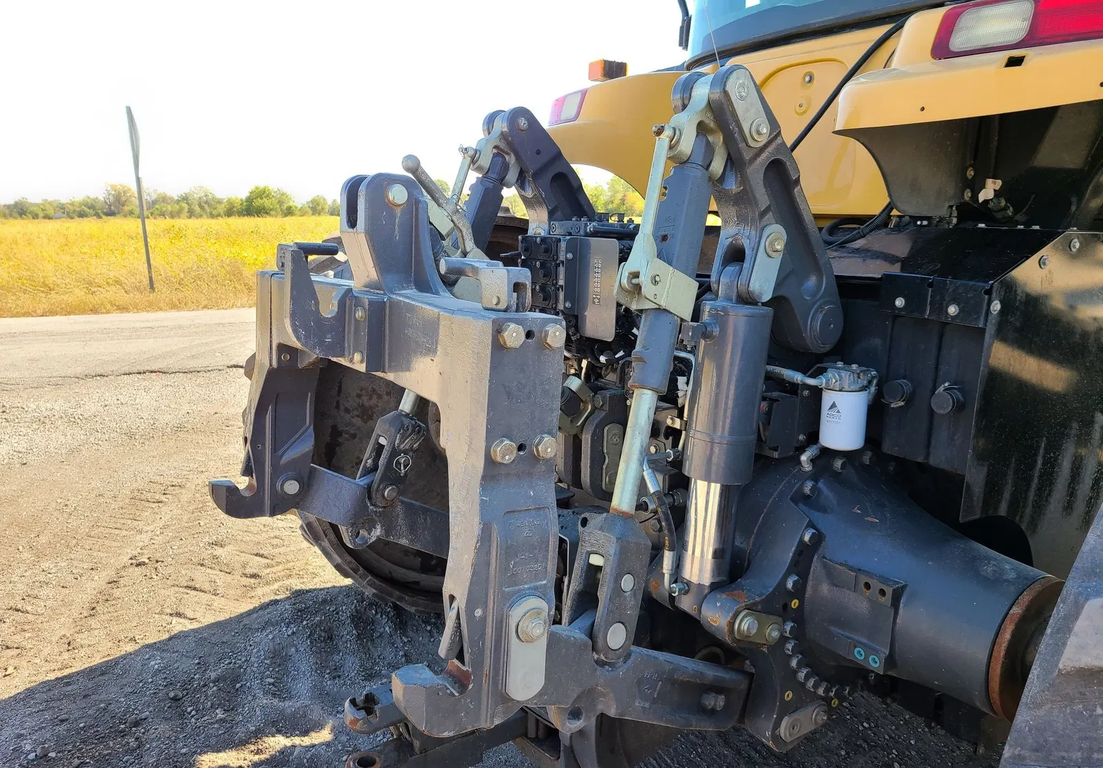 2010 Challenger MT765C