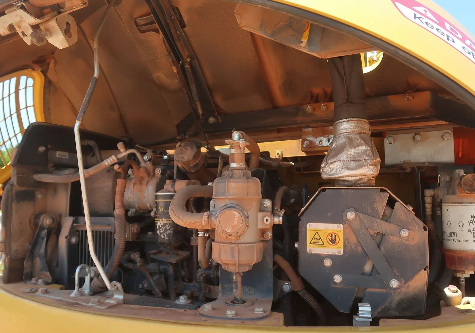 2018 Komatsu PC88MR-10