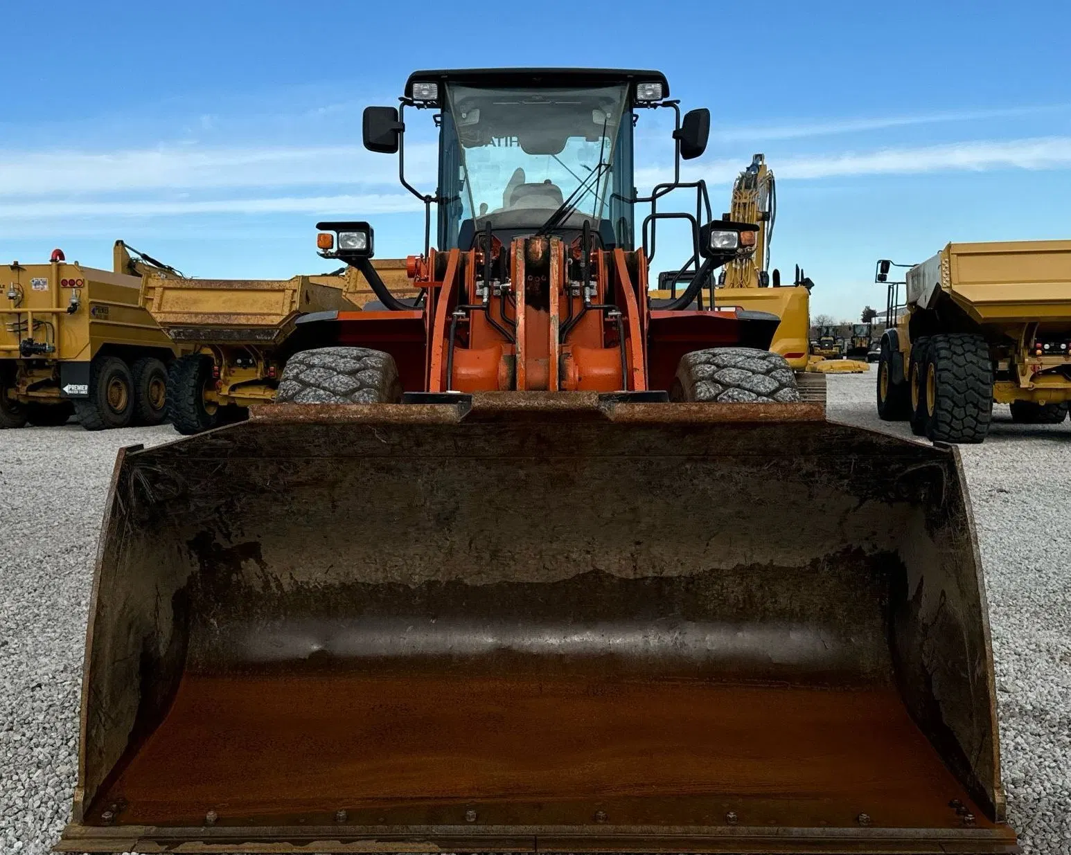 2021 Hitachi ZW220-6