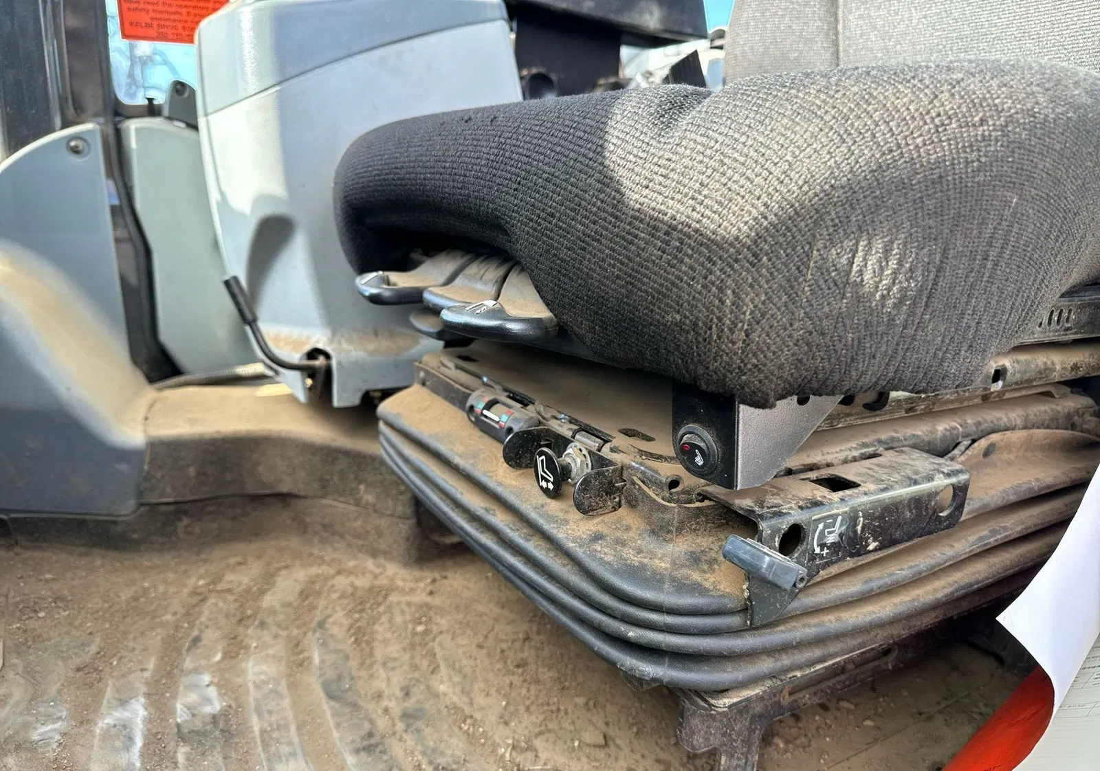 2021 Hitachi ZW220-6