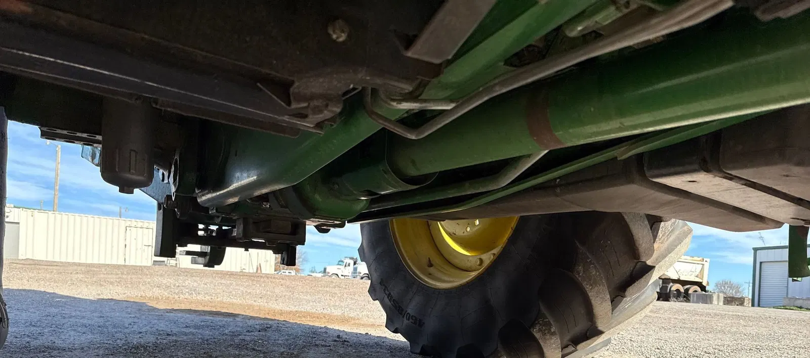 2016 John Deere 6110M