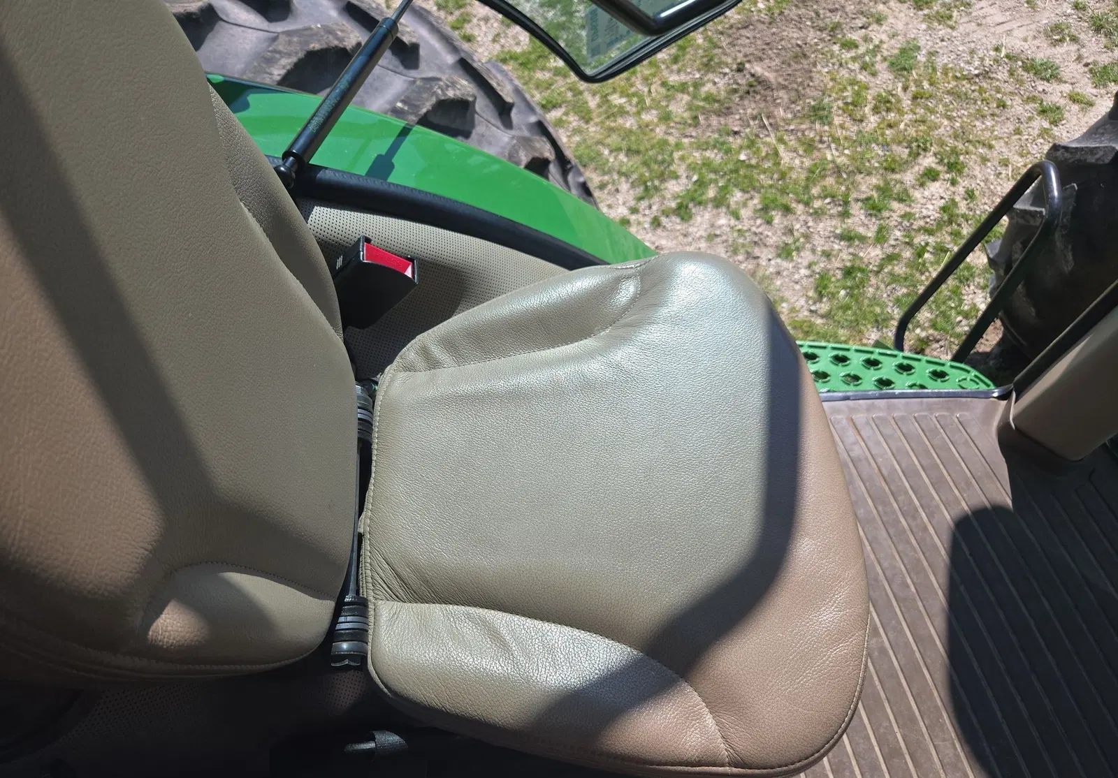 2012 John Deere 8285R