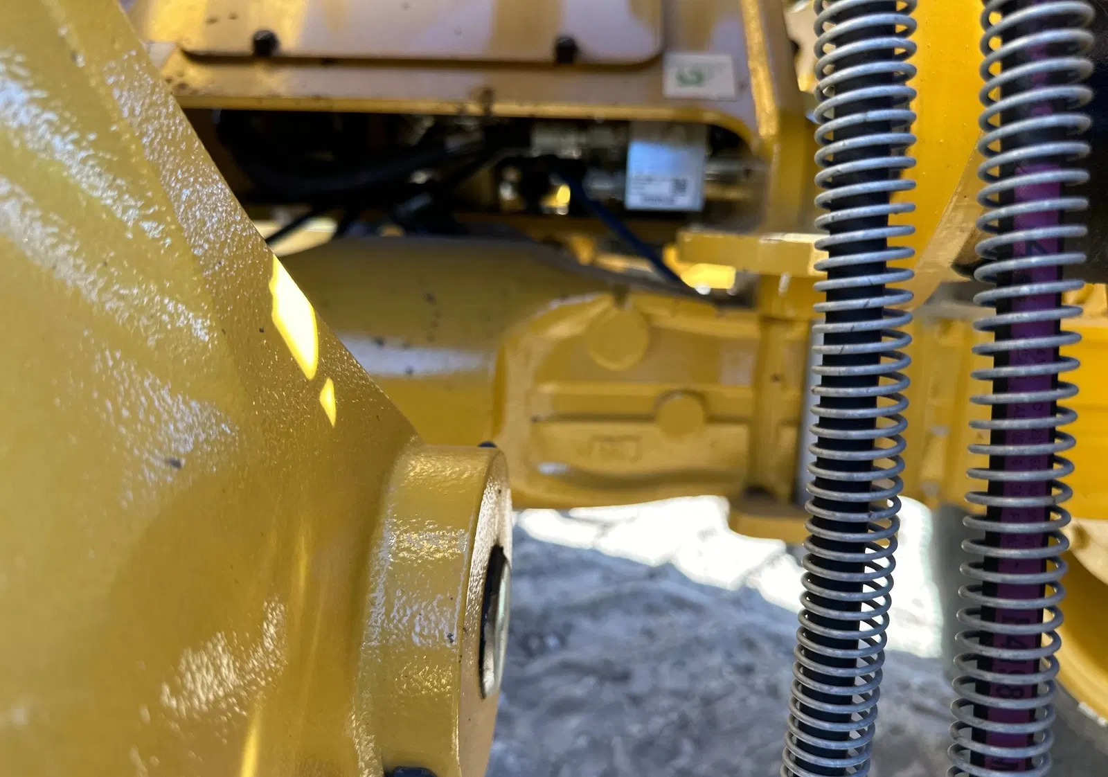 2022 Caterpillar 908M