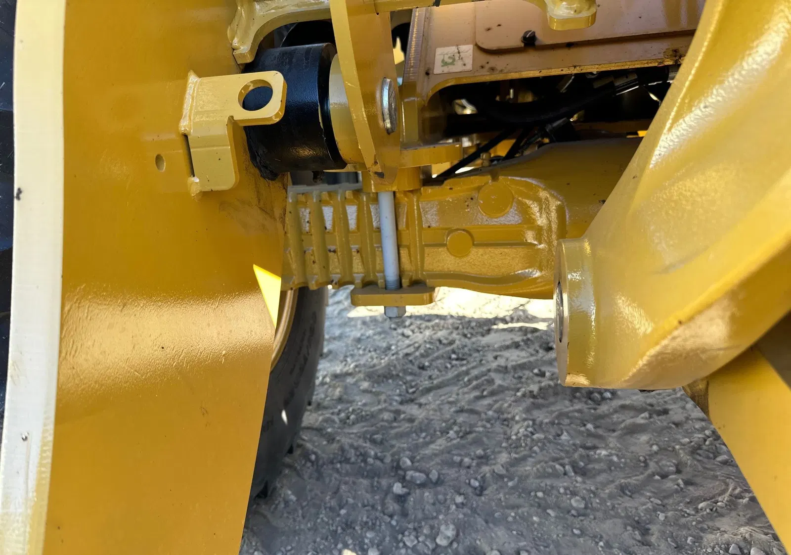 2022 Caterpillar 908M