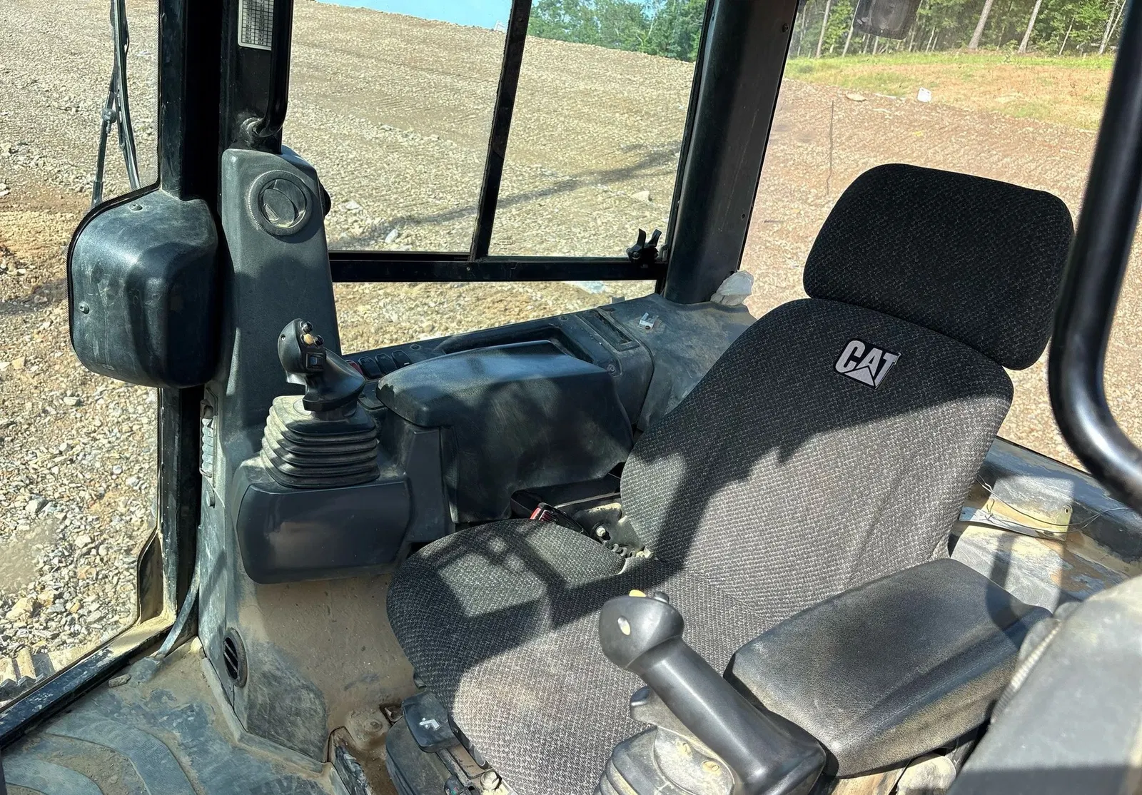 2023 Caterpillar D5K2