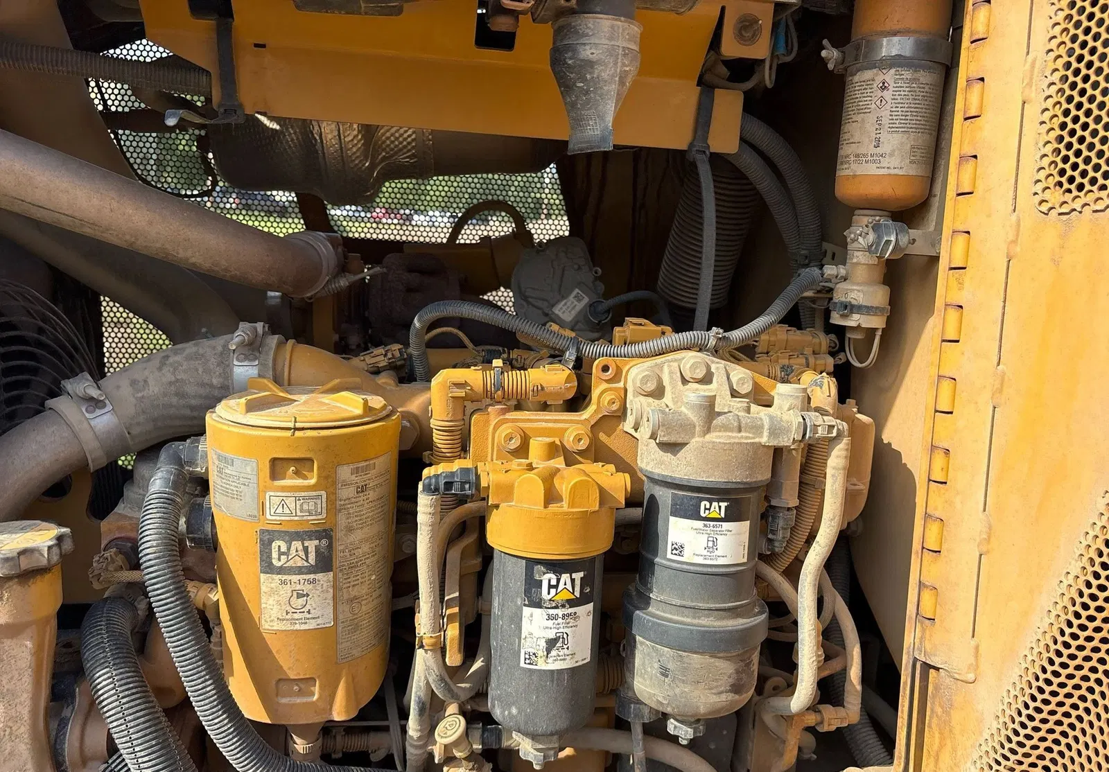 2023 Caterpillar D5K2
