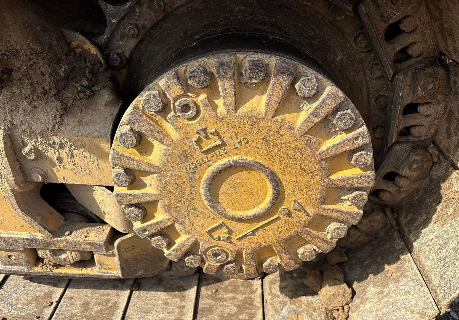 2023 Caterpillar D5K2