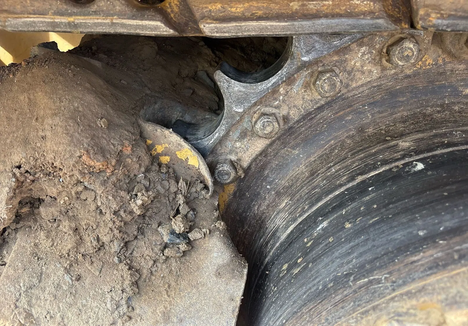 2023 Caterpillar D5K2