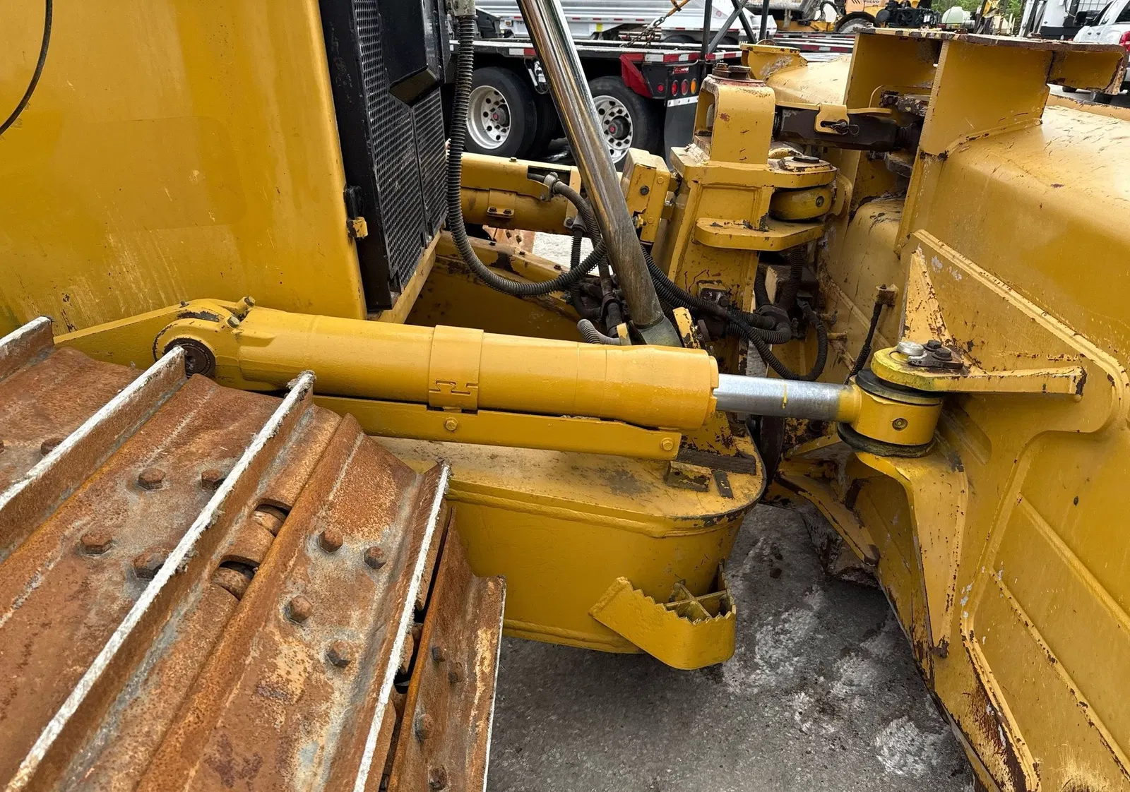2017 Caterpillar D6T