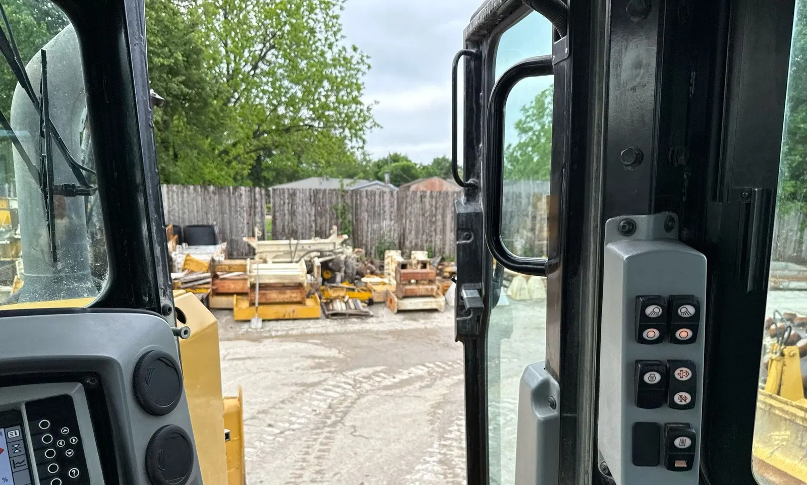 2017 Caterpillar D6T